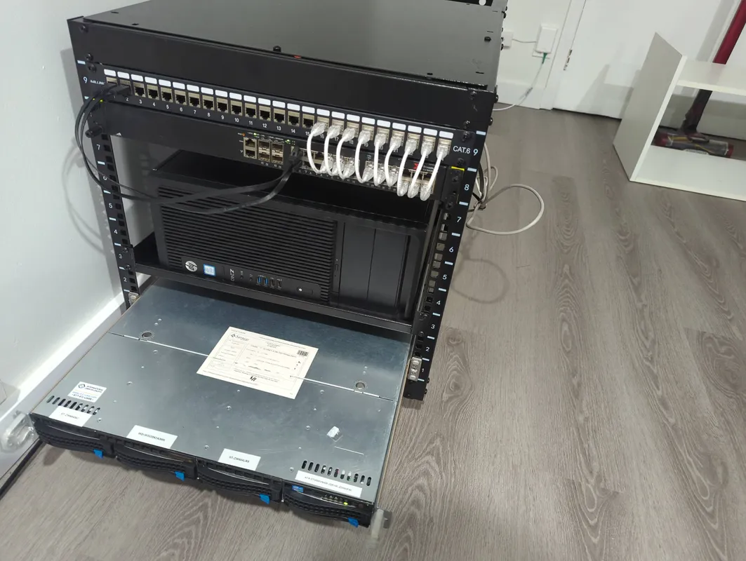 sliding in the NAS on the rack rails